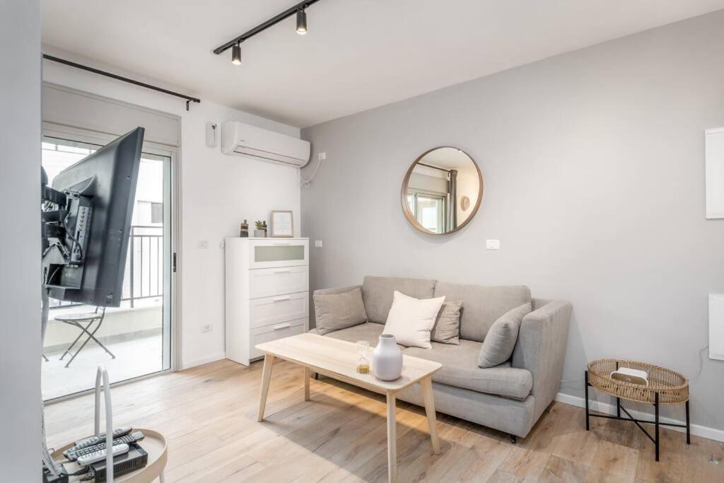 Bograshov Area - Cosy Apart' Hotel Close To The Beach テル・アビブ エクステリア 写真